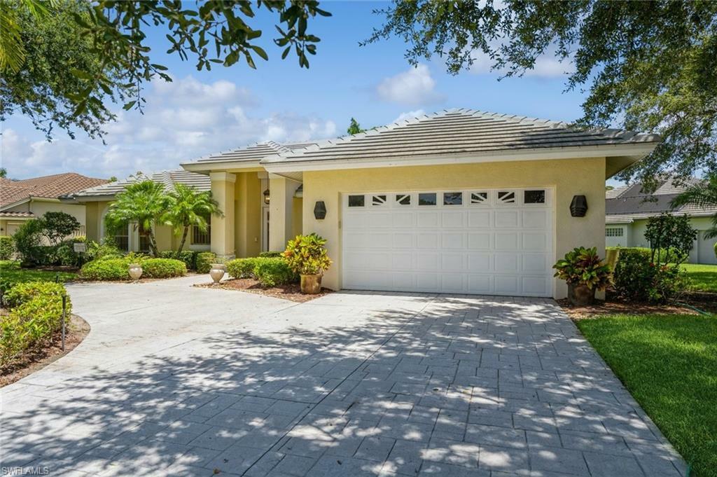 Property Photo:  9761 Alhambra Ln  FL 34135 