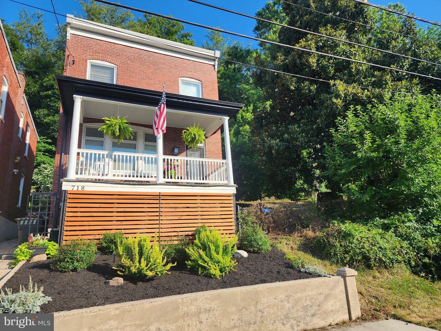 Property Photo:  718 Bedford Street  MD 21502 