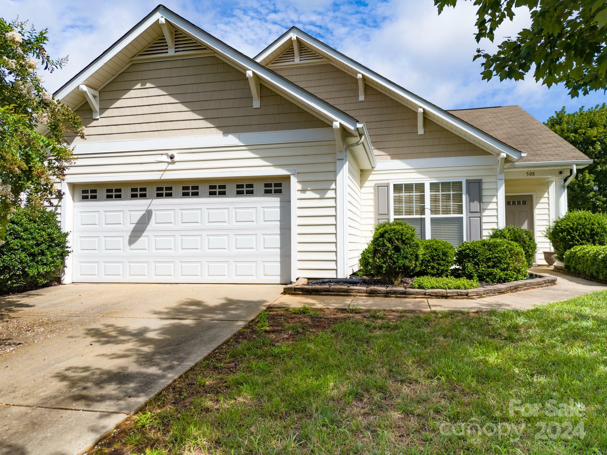 Property Photo:  508 Marblewood Court  SC 29708 