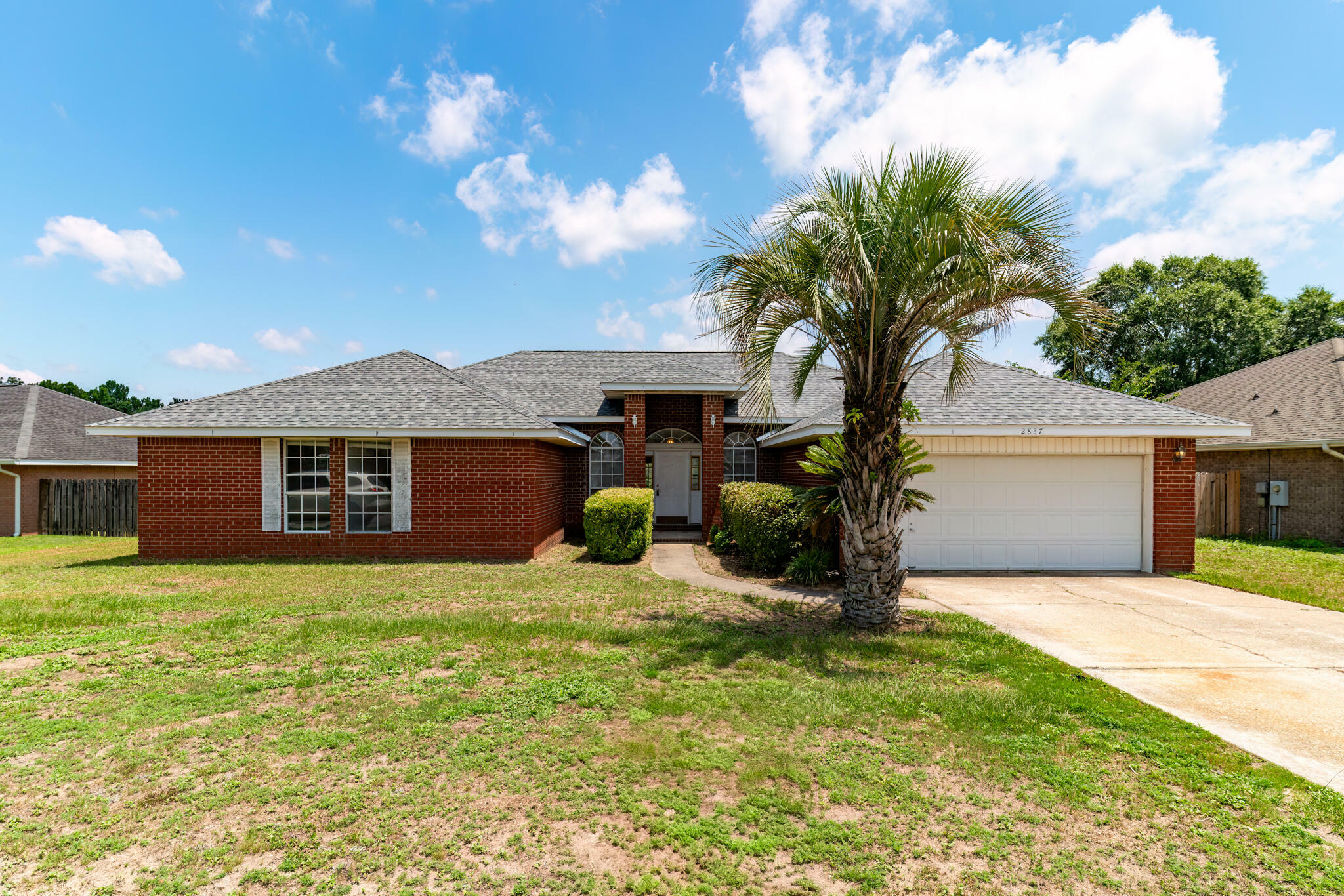 Property Photo: 2837 Tamiami Trail FL 32539