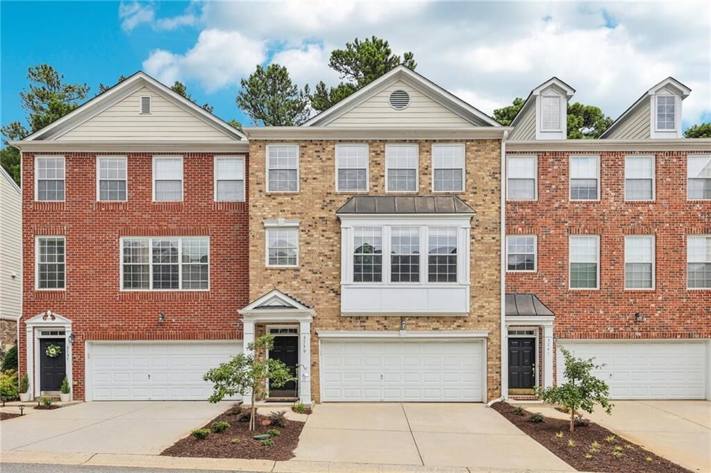 Property Photo:  3739 Chattahoochee Summit Drive SE 2  GA 30339 