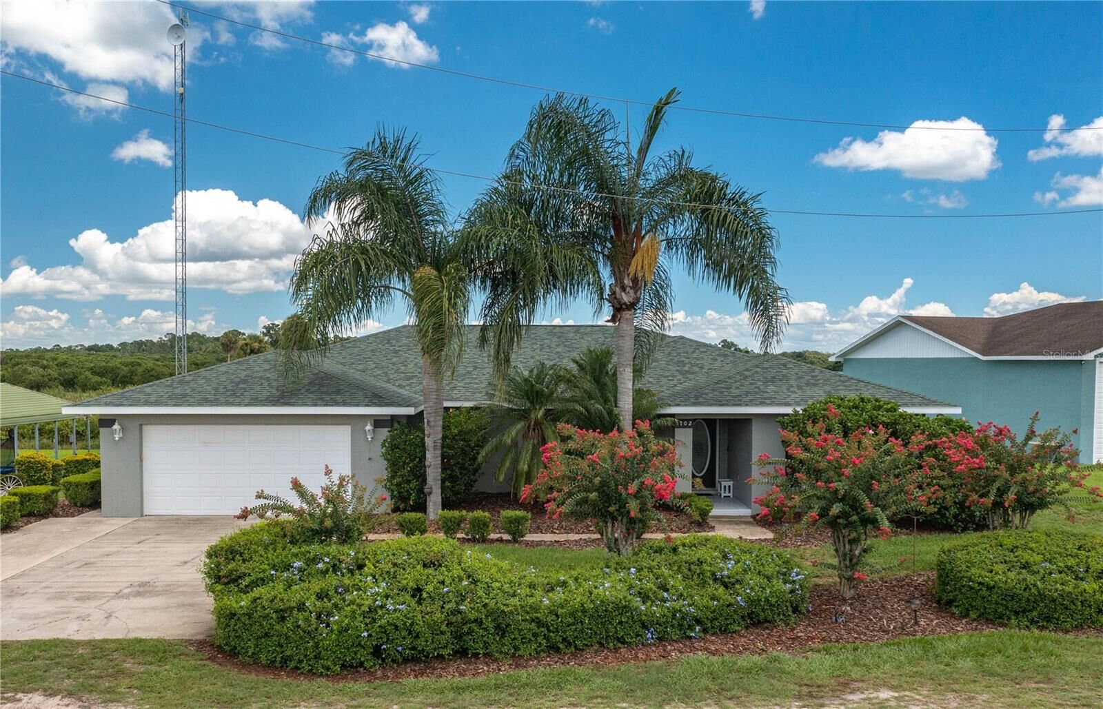 Property Photo: 1702 Parks Lake Road FL 33898