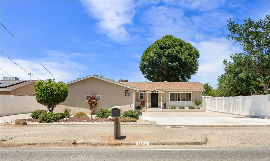 Property Photo:  1191 5th Street  CA 92860 