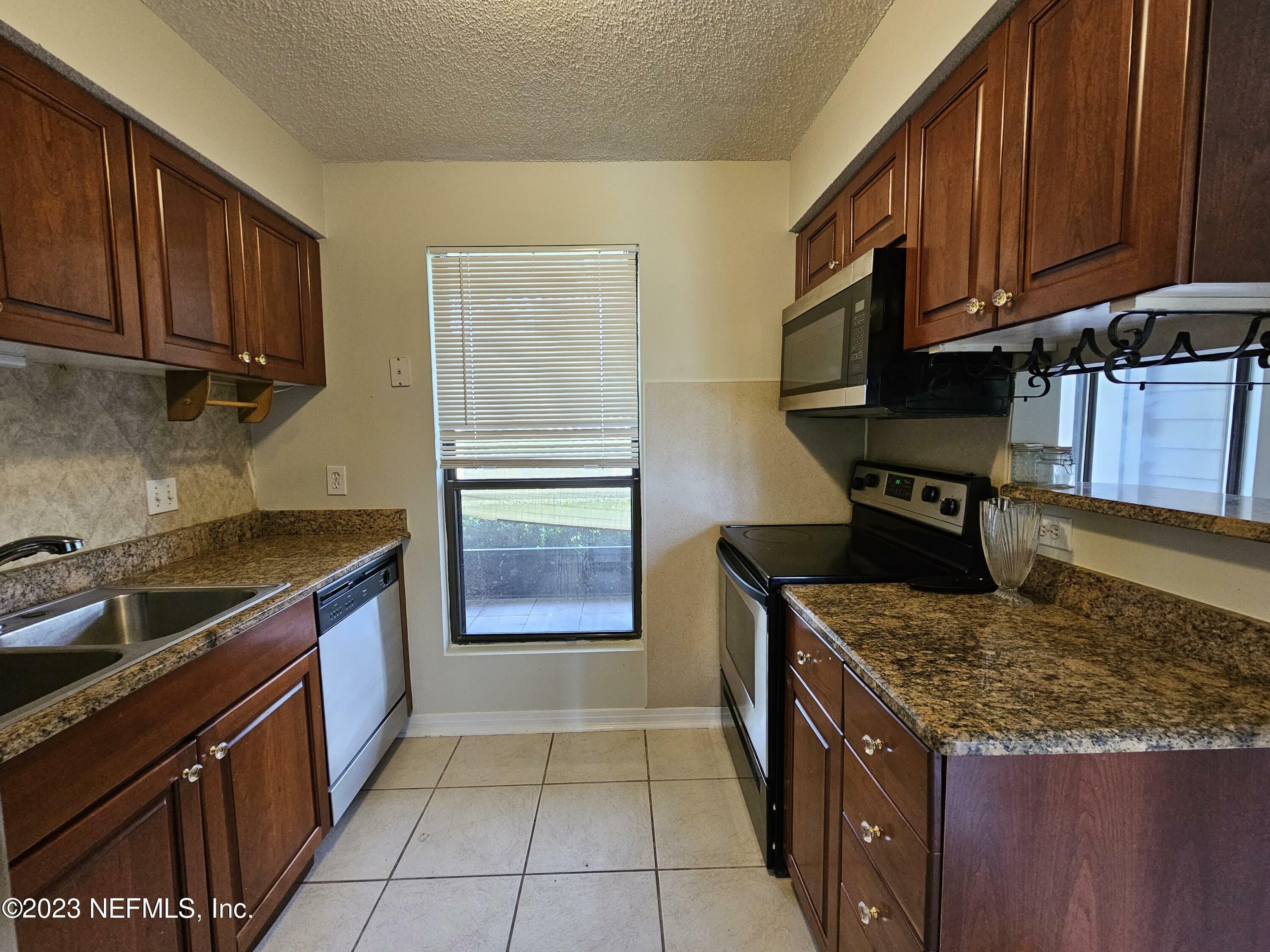 10200 Belle Rive Boulevard 203  Jacksonville FL 32256 photo