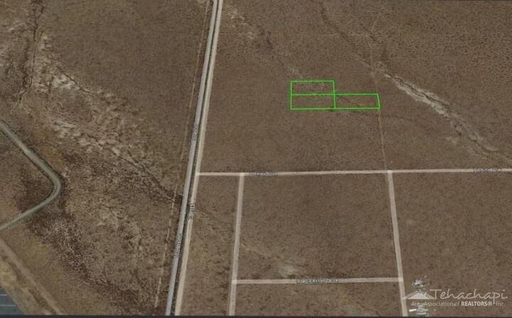 Property Photo:  0 5th Street  CA 93501 