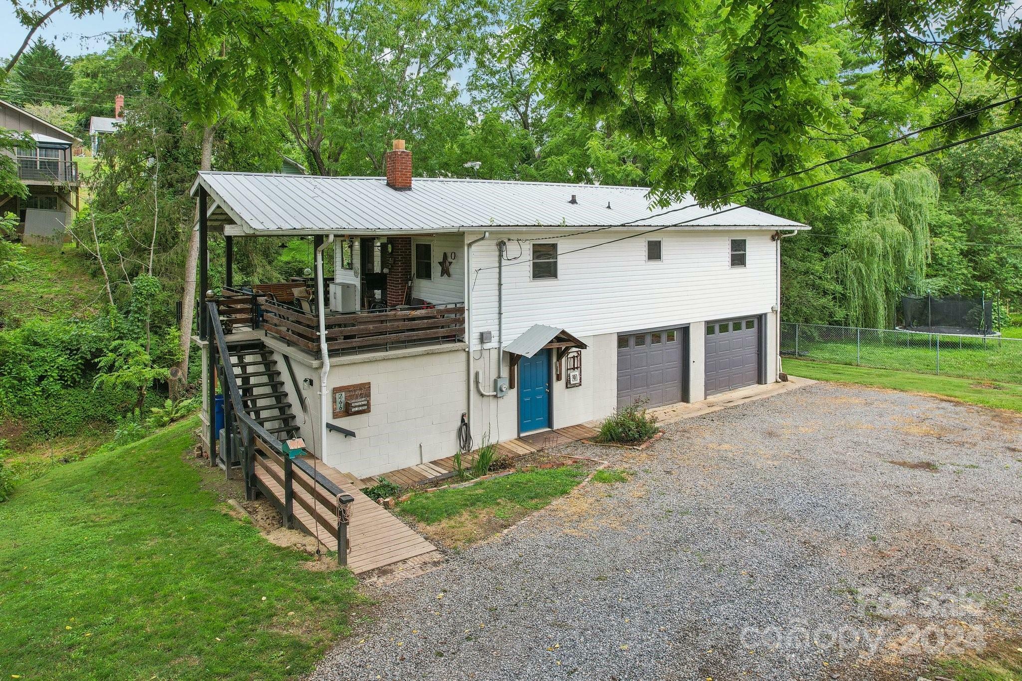 Property Photo:  266 N Main Street  NC 28716 