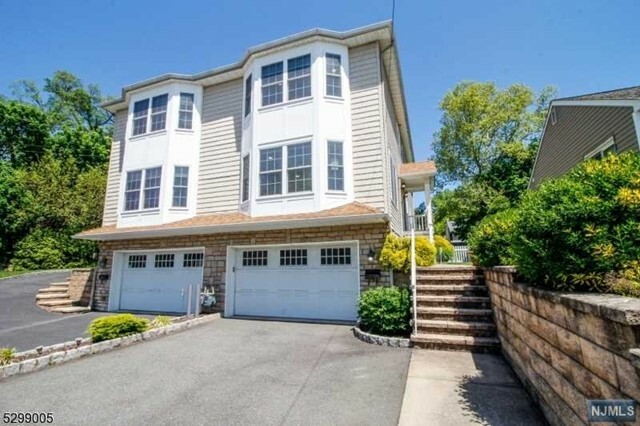 Property Photo:  516 Centre Street  NJ 07110 