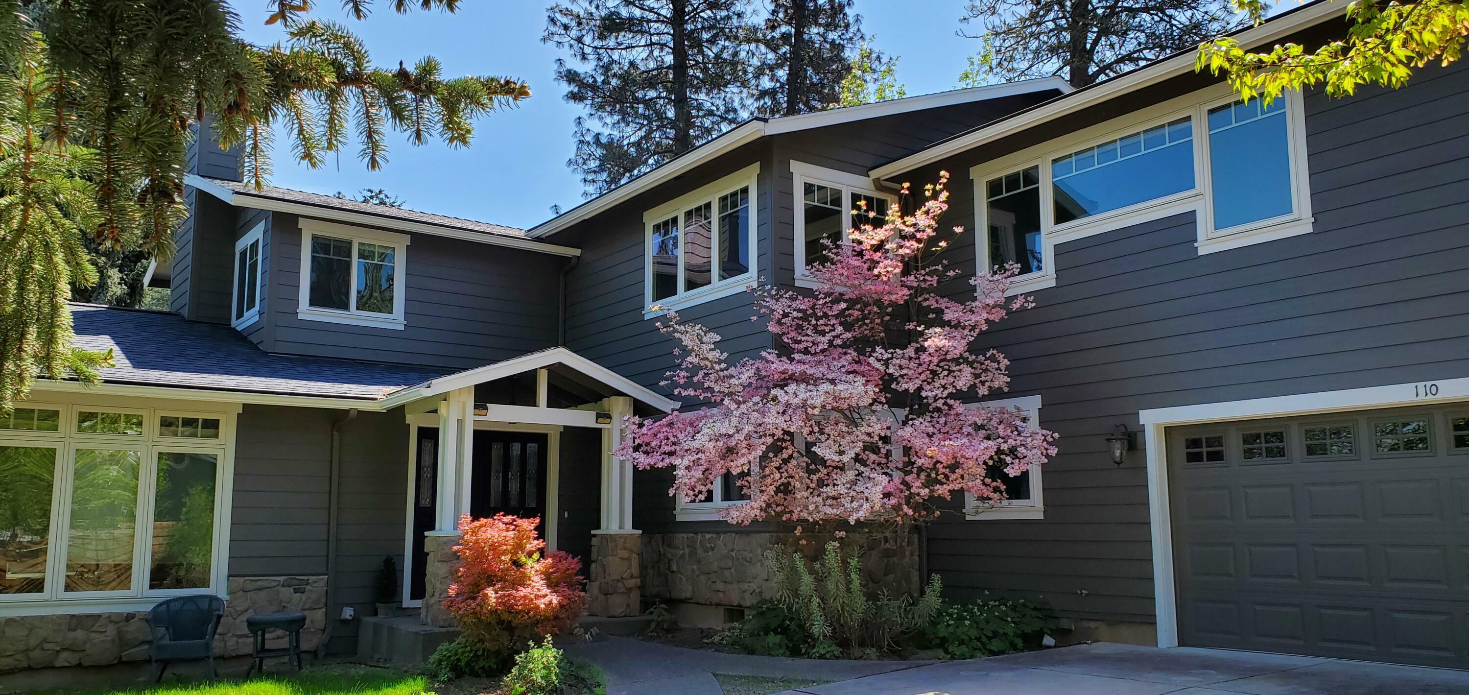 Property Photo:  110 Hangman Way  OR 97530 