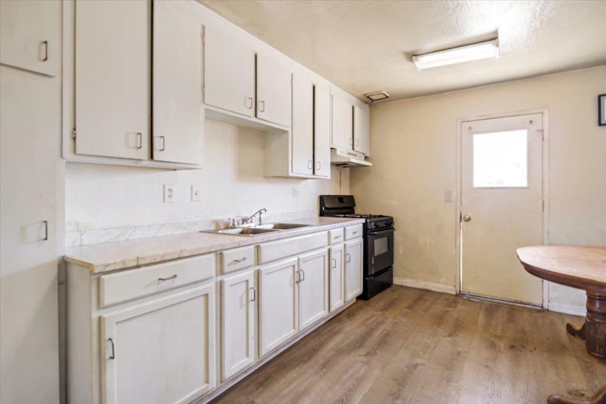 Property Photo:  1010 Elm Avenue  CA 93927 