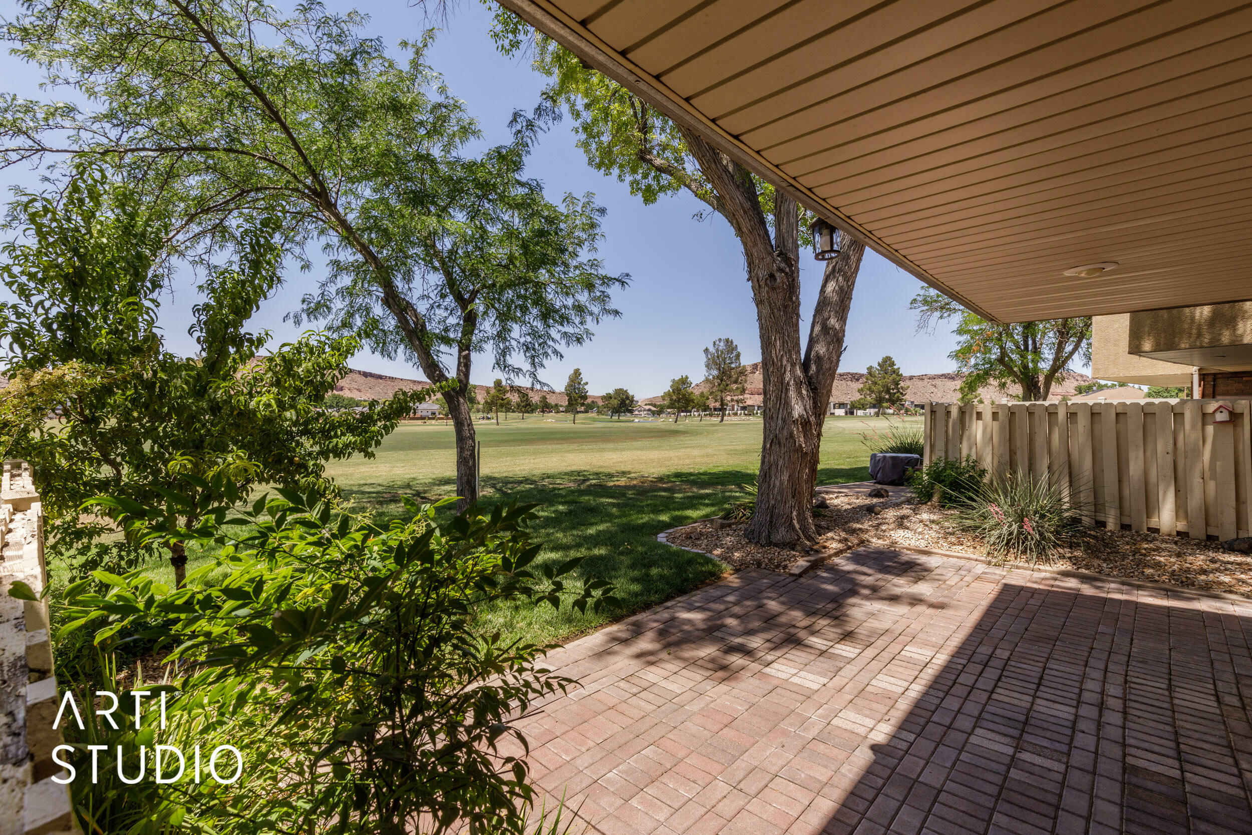 Property Photo:  952 W Bloomington Dr S  UT 84790 