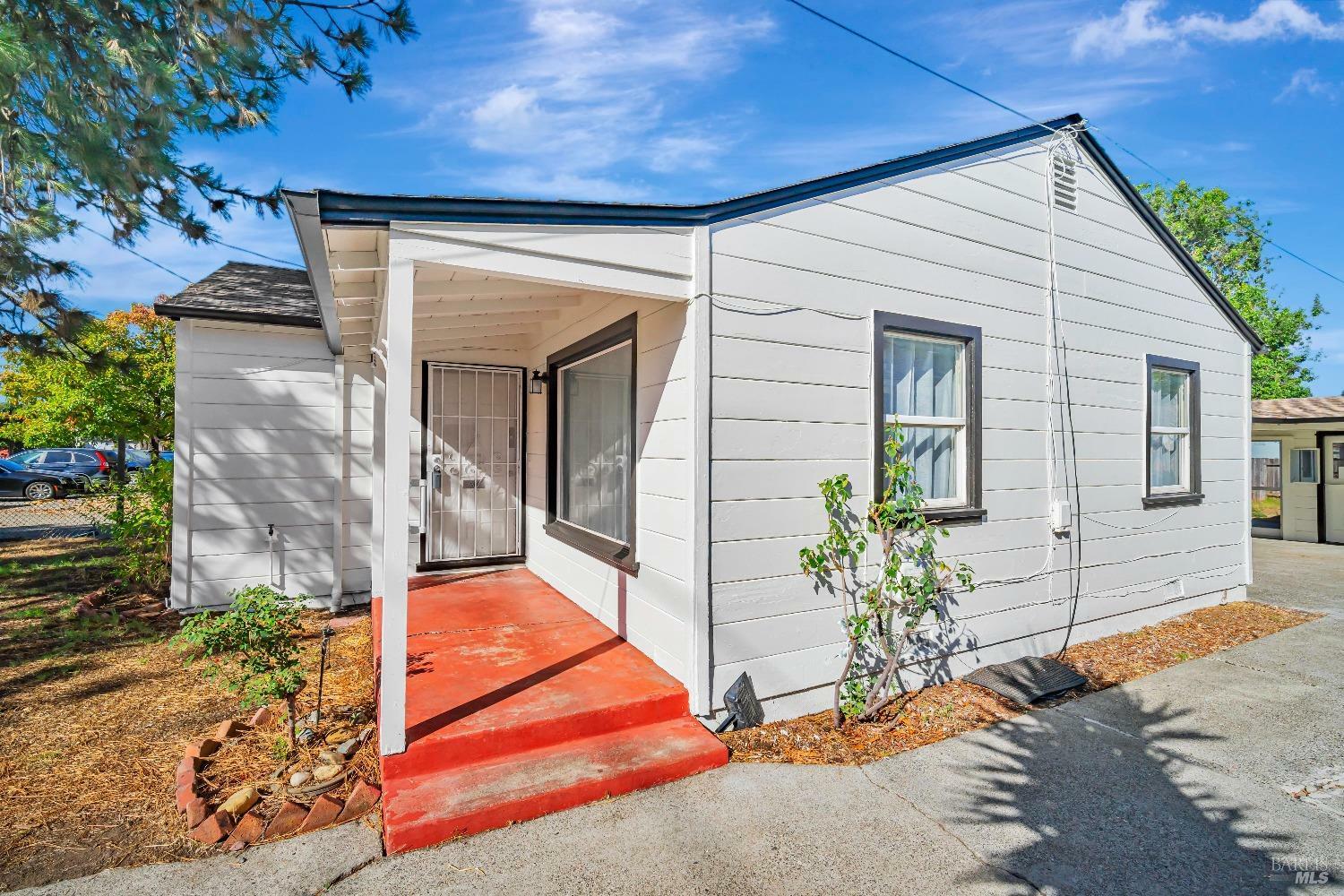 Property Photo:  241 Barham Avenue  CA 95407 