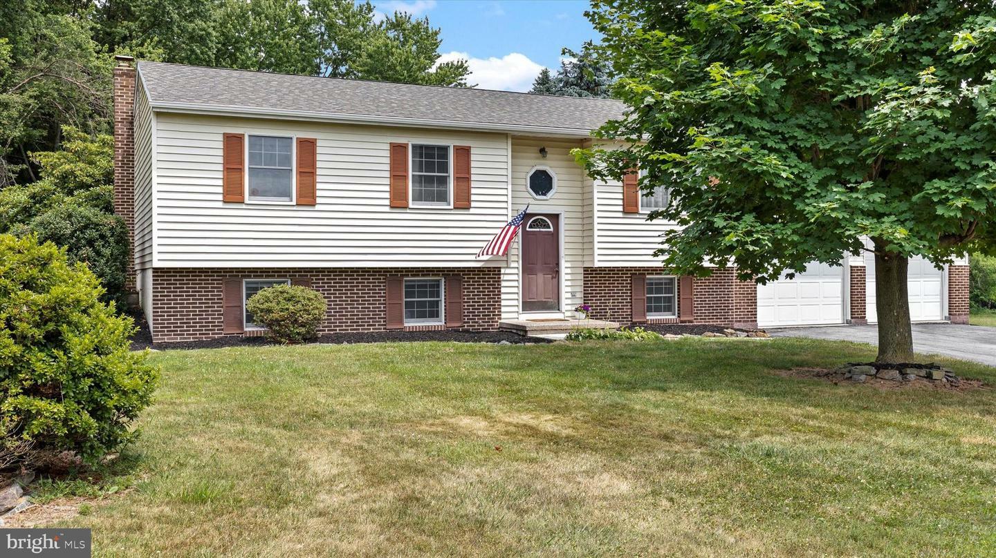 Property Photo:  36 Whiskey Springs Road  PA 17019 