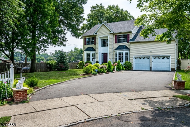 Property Photo: 510 Jarrard St NJ 08854