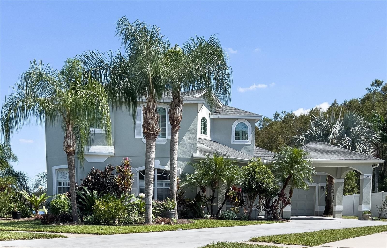 Property Photo:  12212 Shadowbrook Lane  FL 32828 