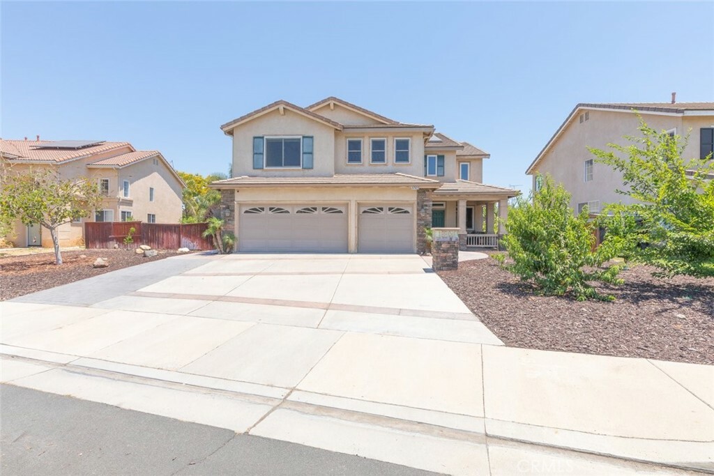 Property Photo:  37522 Early Lane  CA 92563 