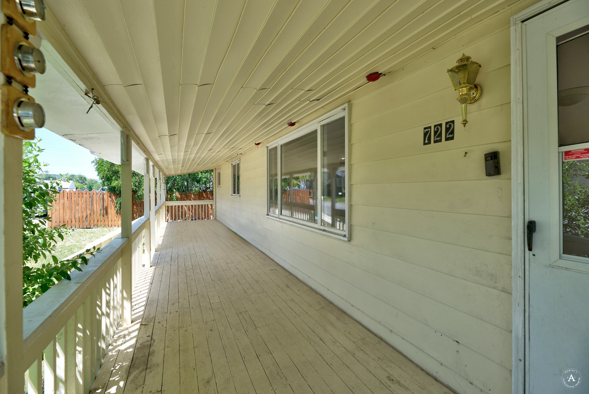 Property Photo:  722 Cedar Street  MT 59601 