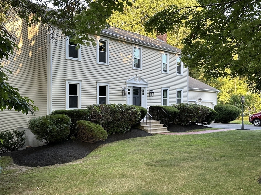 Property Photo: 5 Gaskill Cir MA 01747