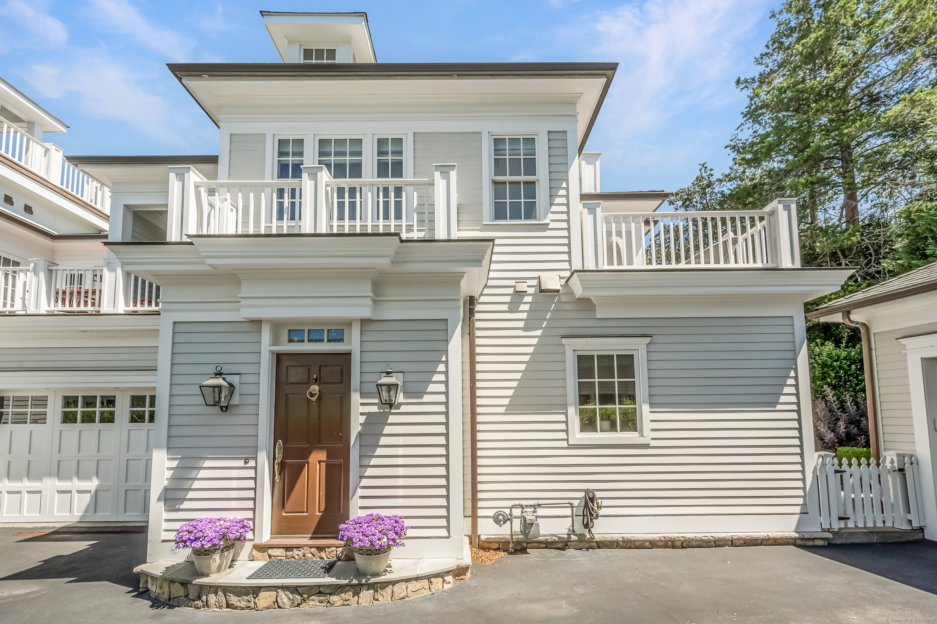 Property Photo: 45 Orchard Place CT 06830