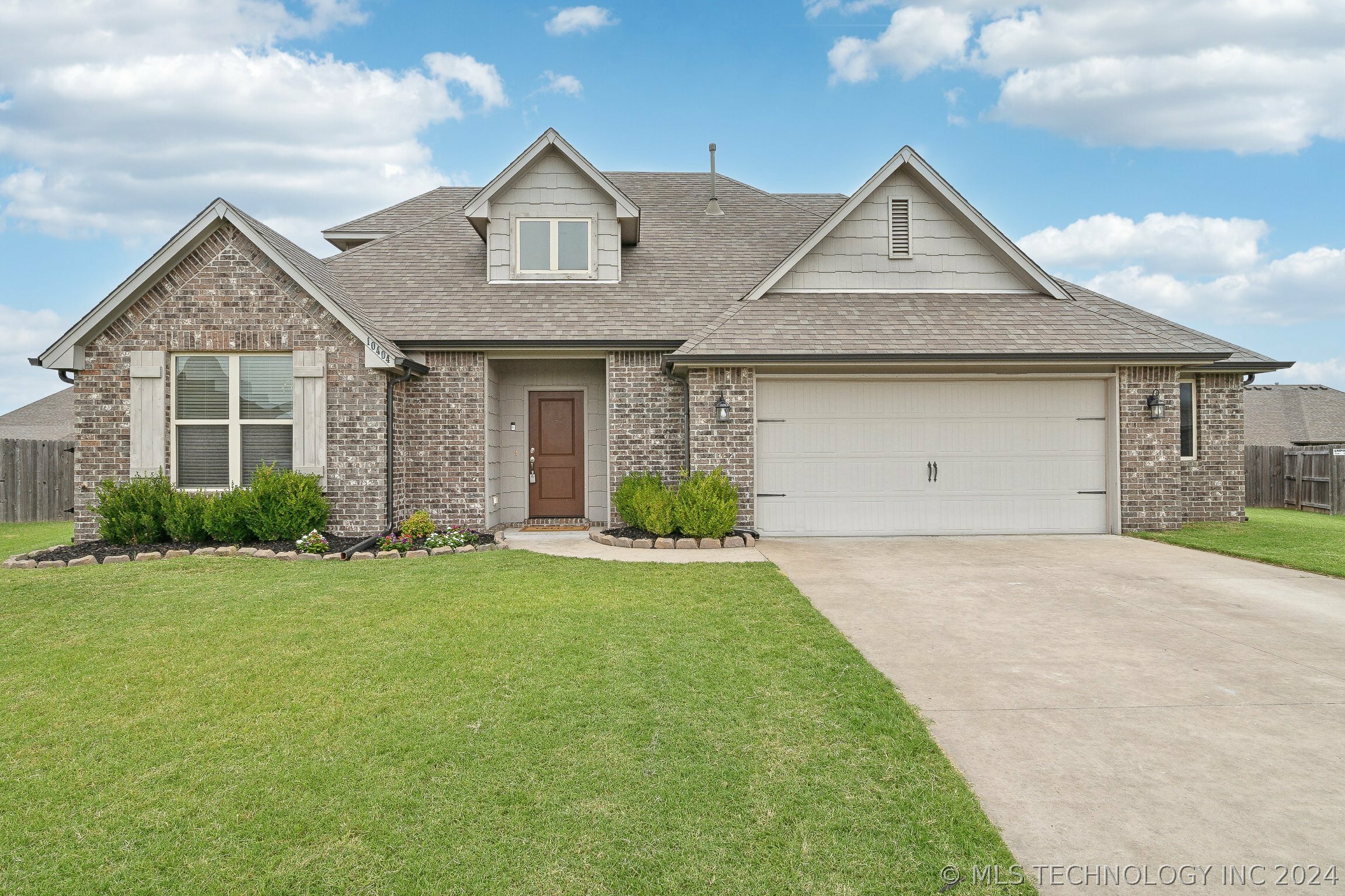 Property Photo:  10404 S 228th  OK 74014 