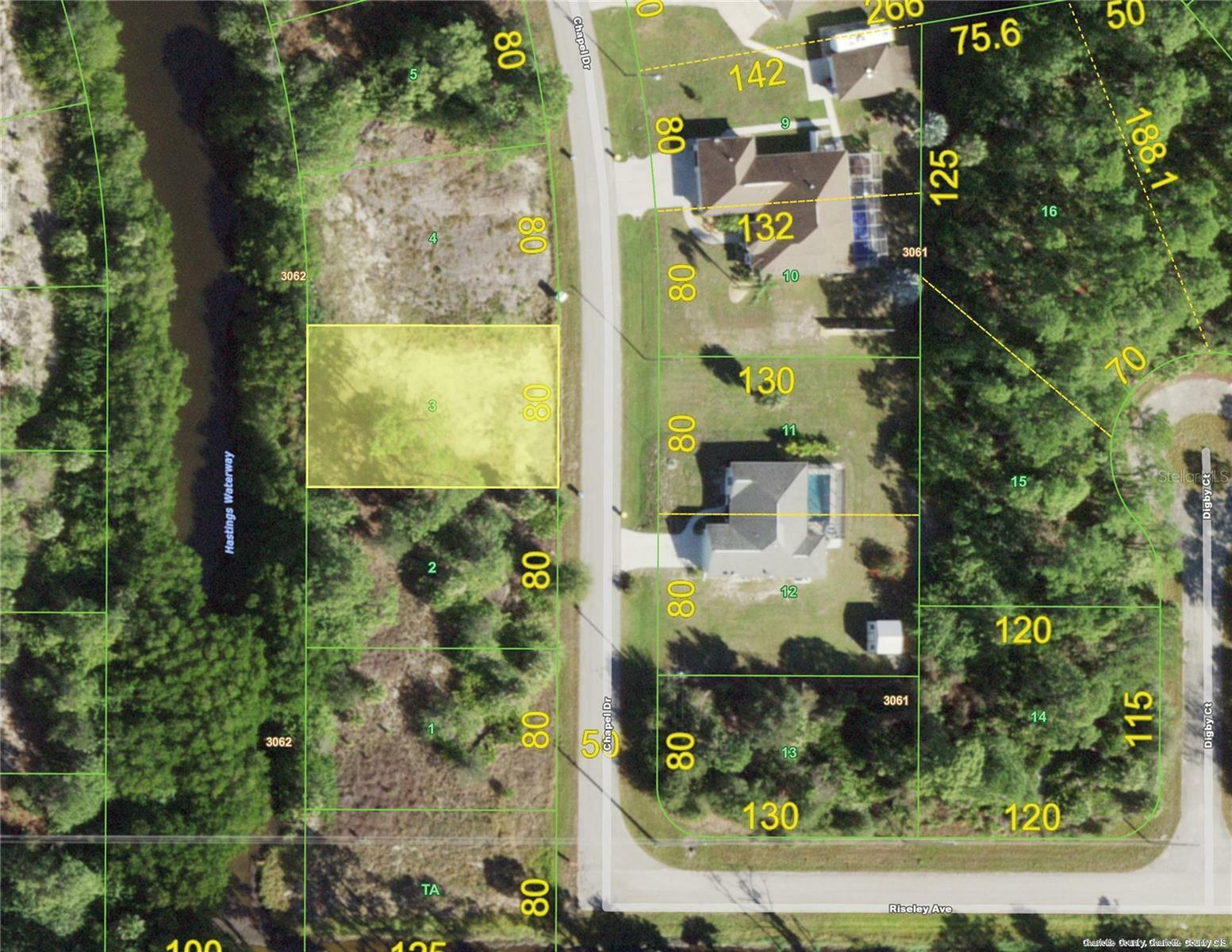 Property Photo:  2557 Chapel Drive  FL 33953 