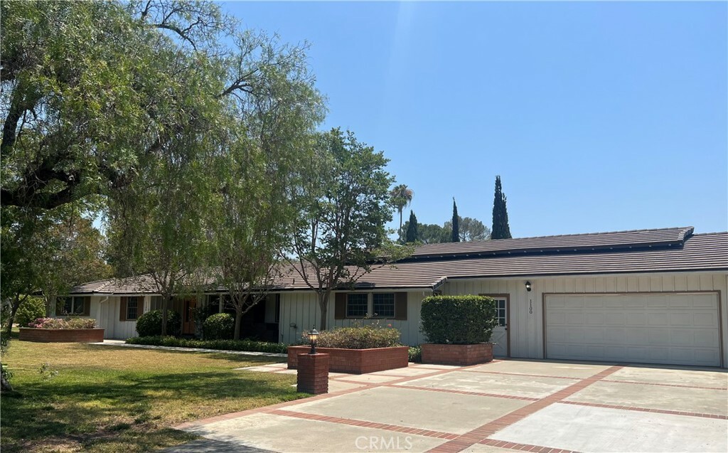 Property Photo:  1100 Valencia Mesa Drive  CA 92833 