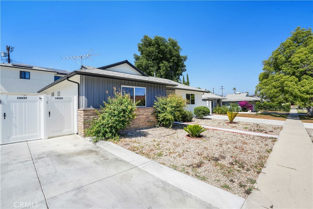 Property Photo:  16655 Bermuda Street  CA 91344 