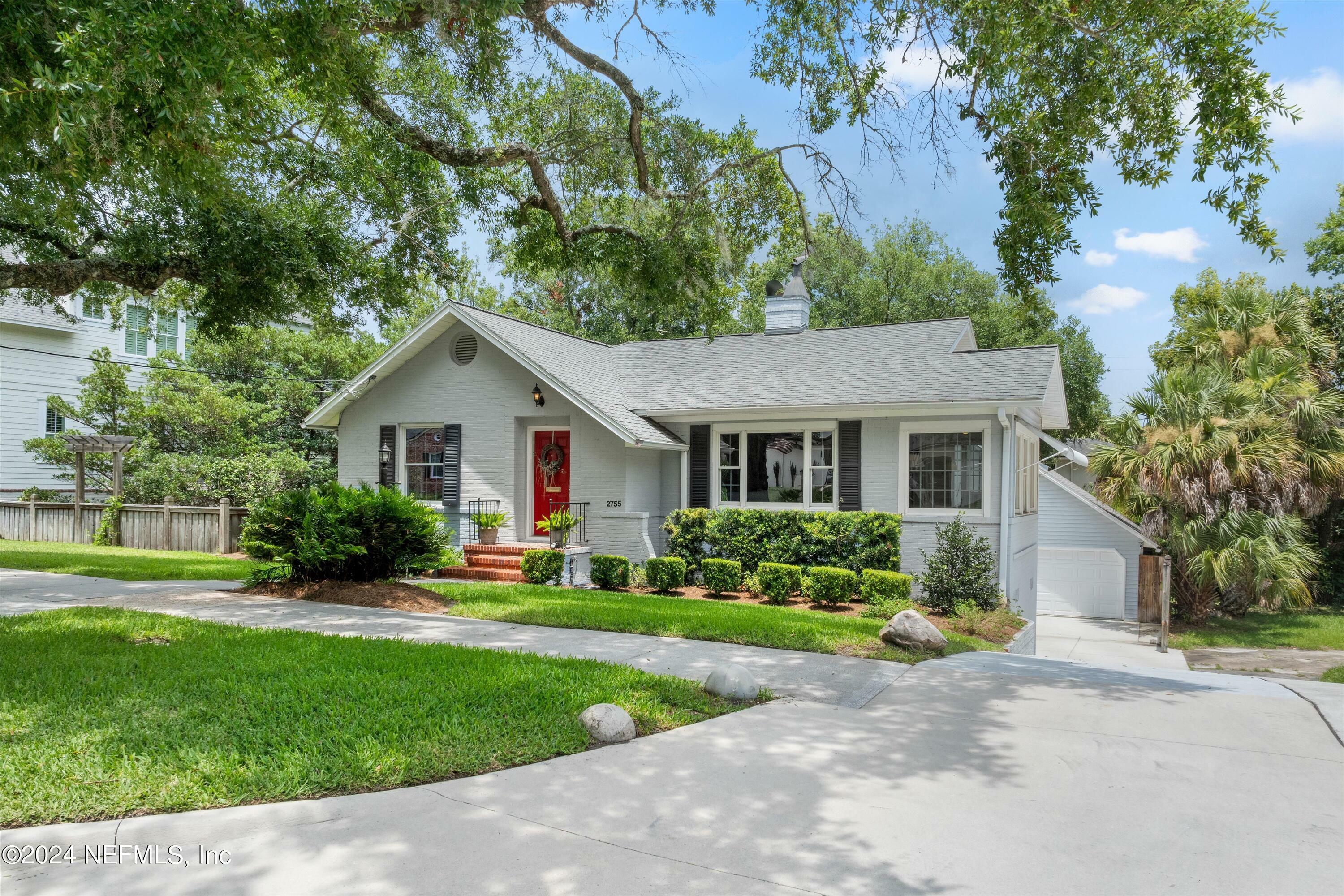 Property Photo: 2755 Green Bay Lane FL 32207