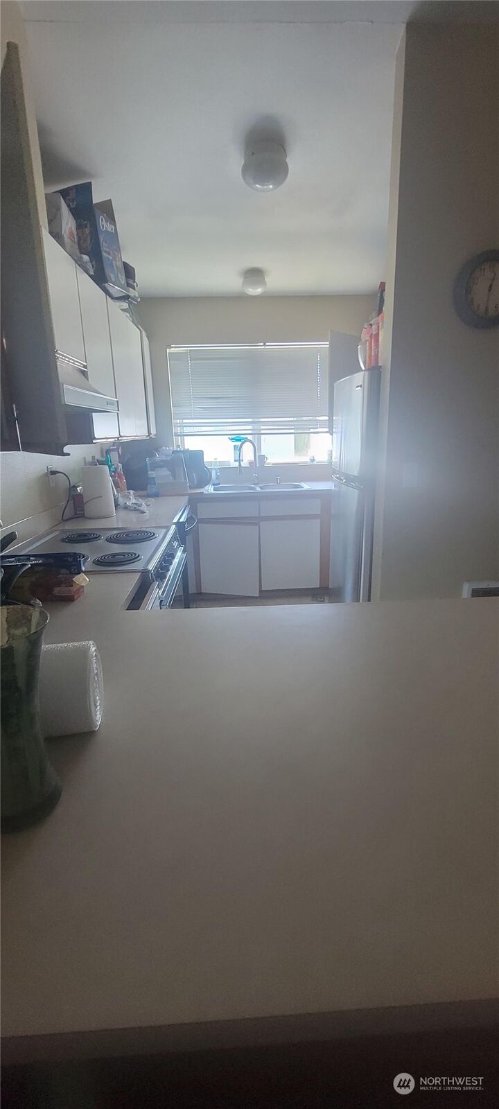 Property Photo:  1101 SE 37th St 704  WA 98002 