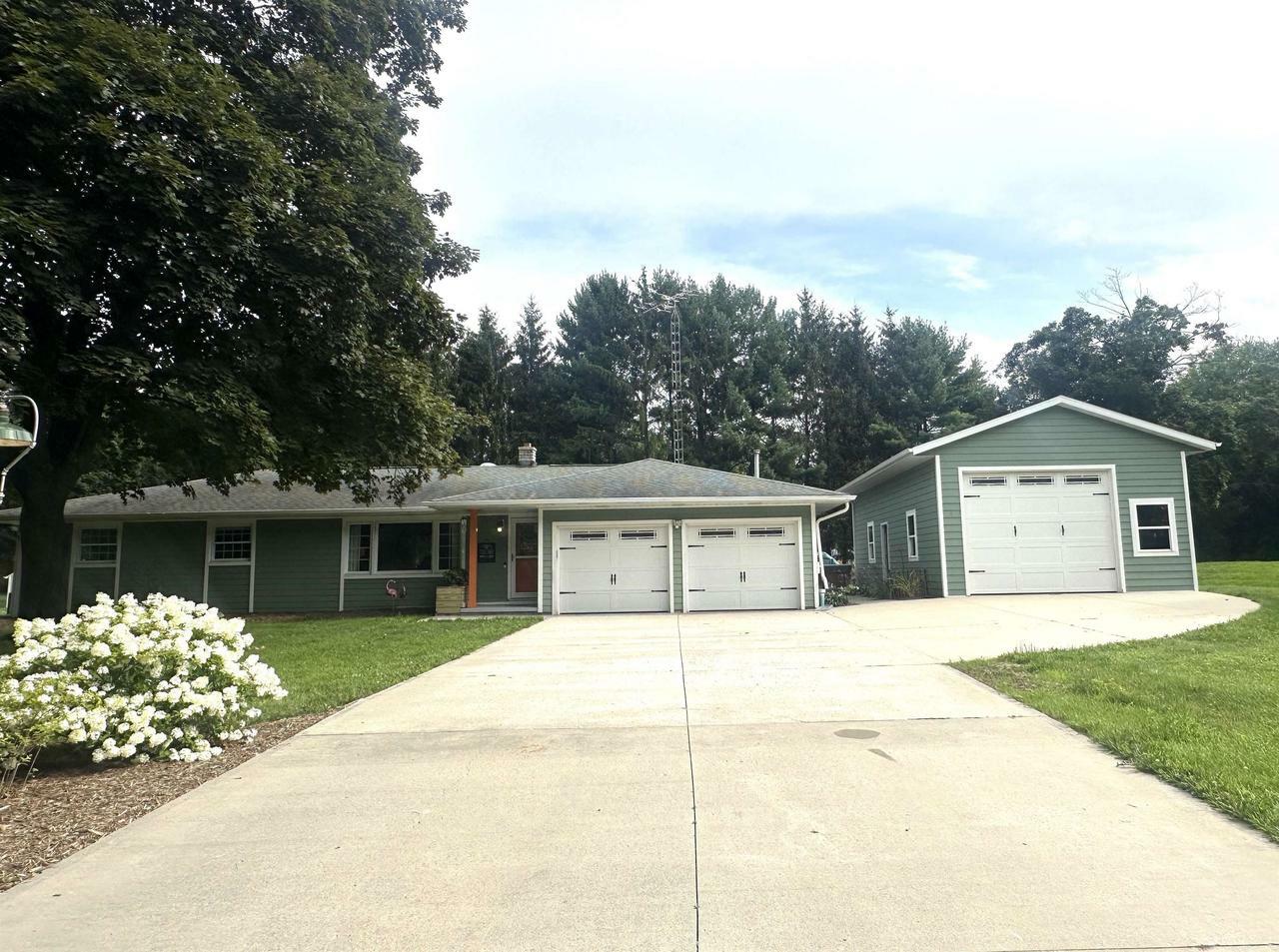 Property Photo:  8835 North Dix Drive  WI 53563 