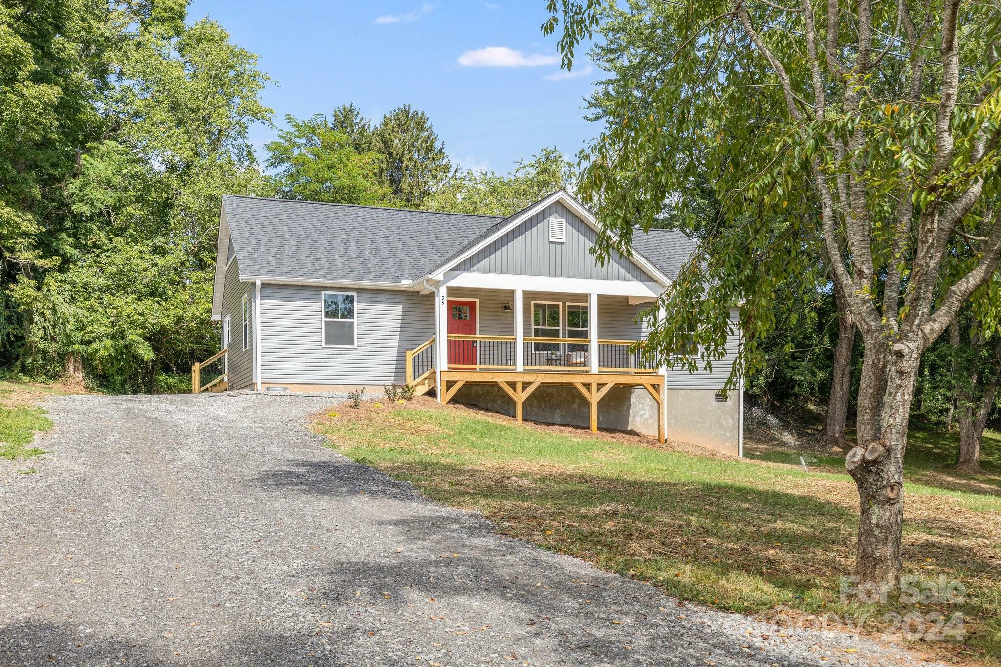 Property Photo:  29 Justice Ridge Terrace  NC 28715 