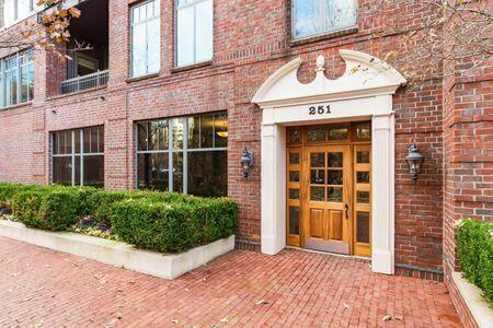 Property Photo:  521 Daniel Burnham Square 402  OH 43215 