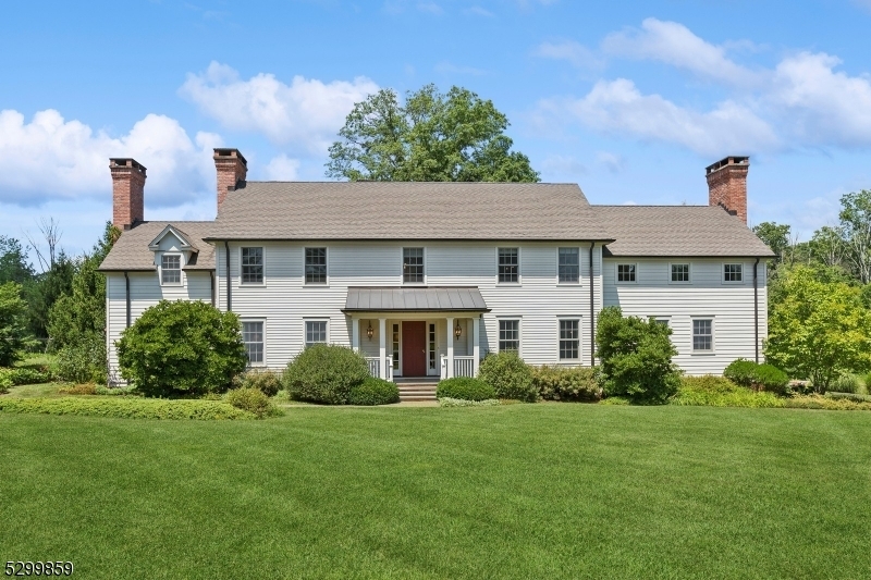 Property Photo:  9 Old Farm Lane  NJ 07921 