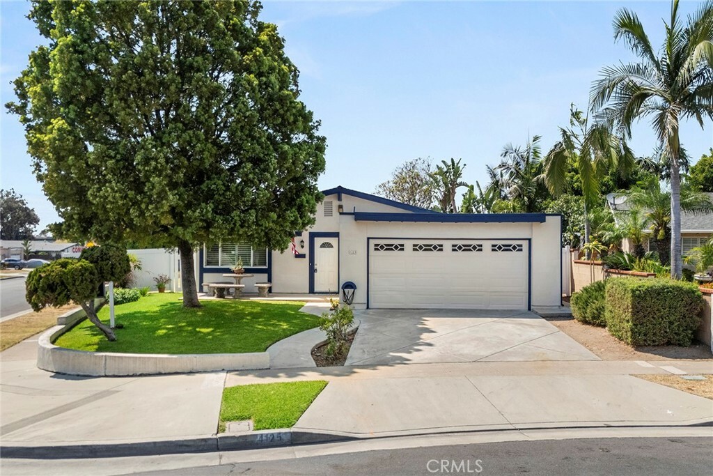 Property Photo:  4125 E Fauna Avenue  CA 92807 