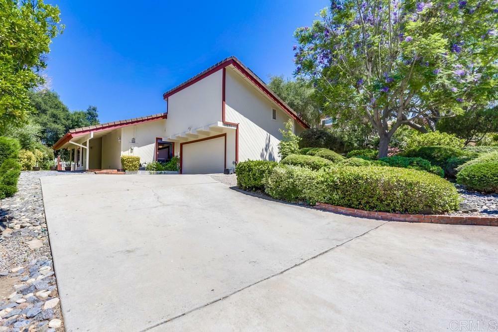 Property Photo:  10231 Sage Hill Way  CA 92026 