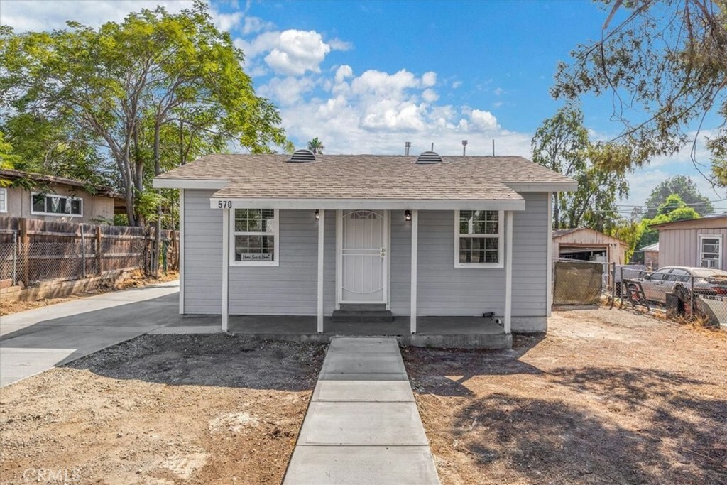 Property Photo:  570 N Hargrave Street  CA 92220 