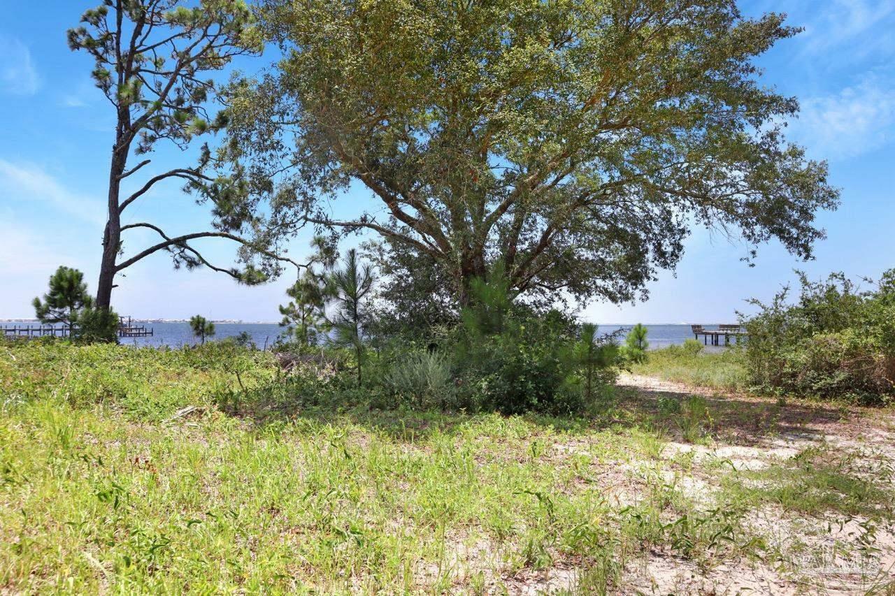 Property Photo:  0000 Turkey Oak Dr  FL 32566 