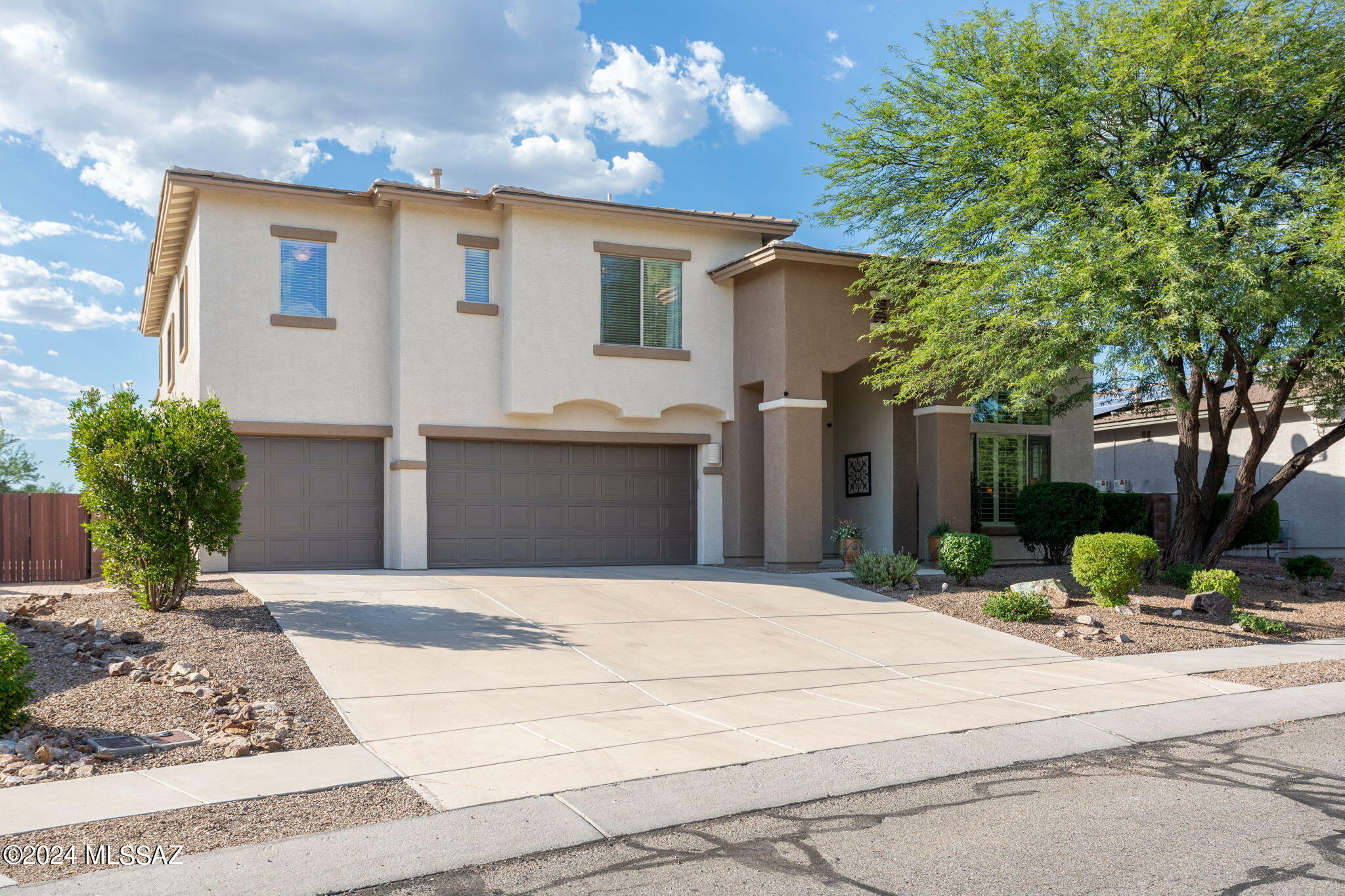 Property Photo:  11677 N Peaceful Night Road  AZ 85737 