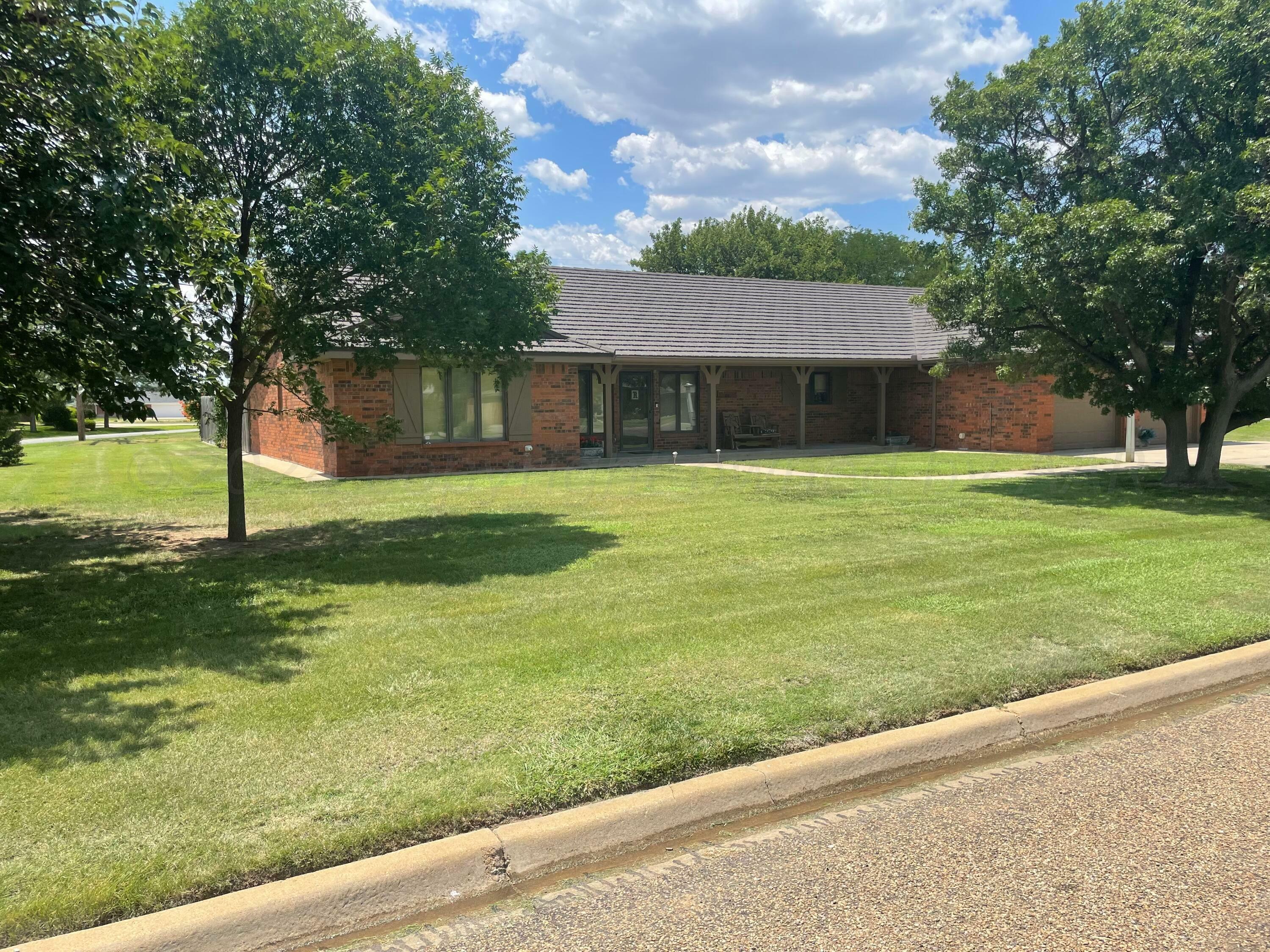 Property Photo: 201 Pecan Ave TX 79068