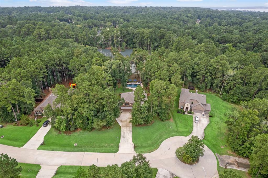 Property Photo: 11255 Quiet Lake Drive TX 77304