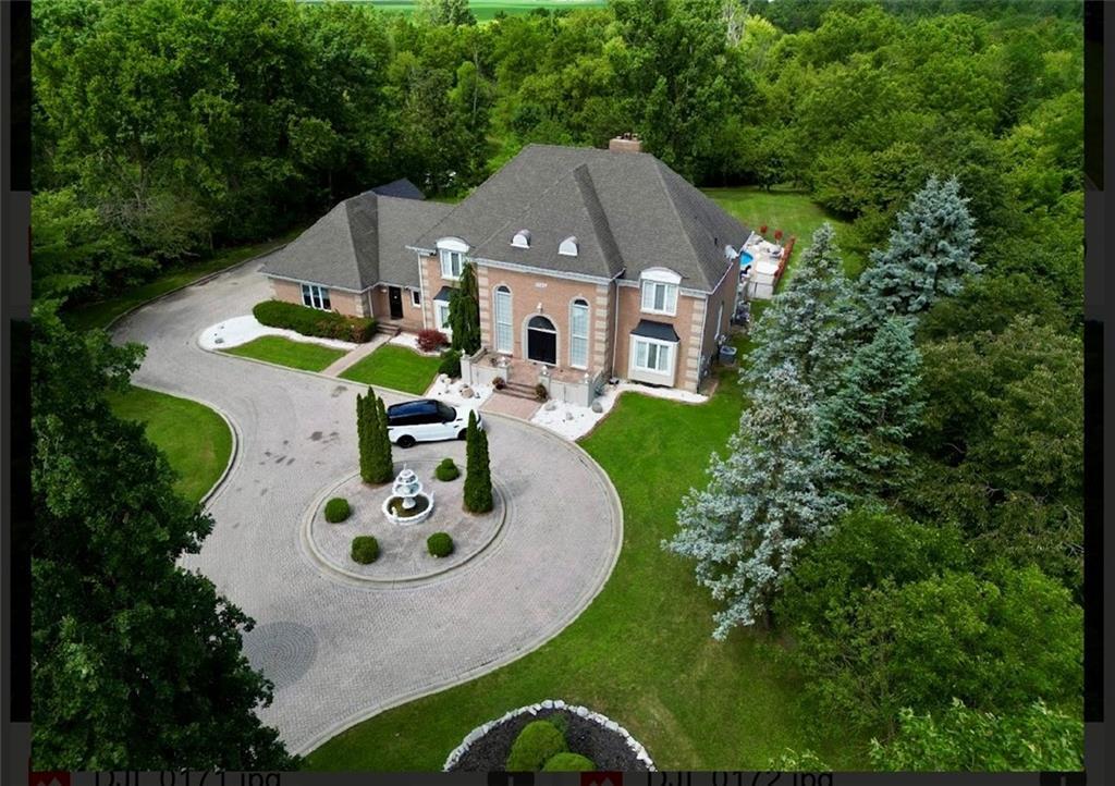 Property Photo: 7566 Howard Avenue ON N0R 1J0