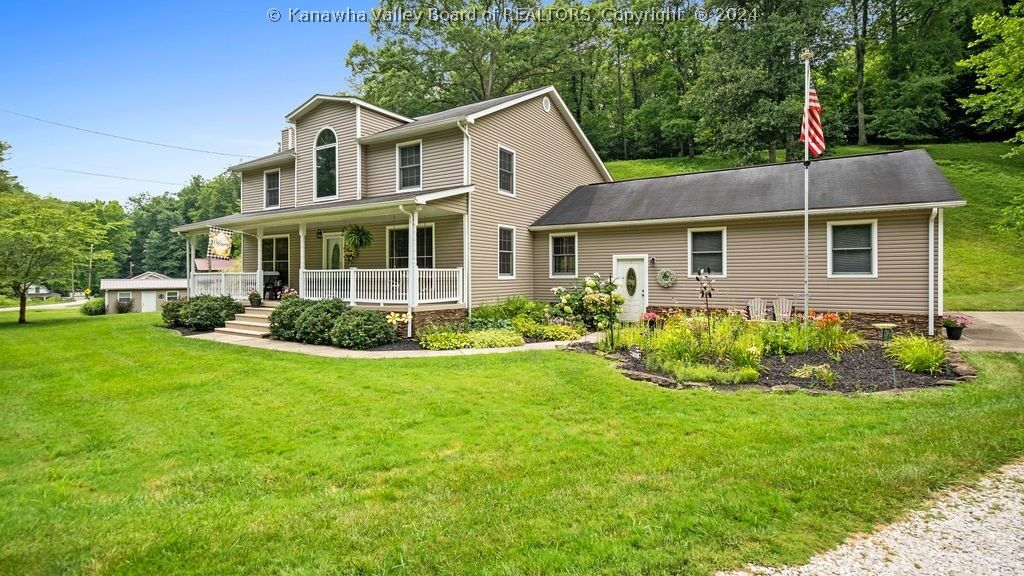 Property Photo:  513 Thorofare Road  WV 25045 