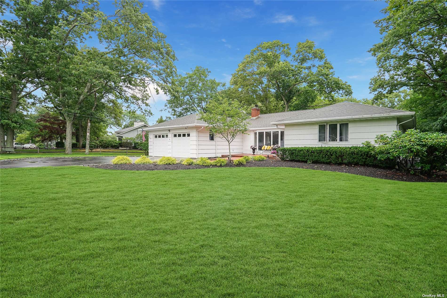 Property Photo:  11 S Pinelake Drive  NY 11772 