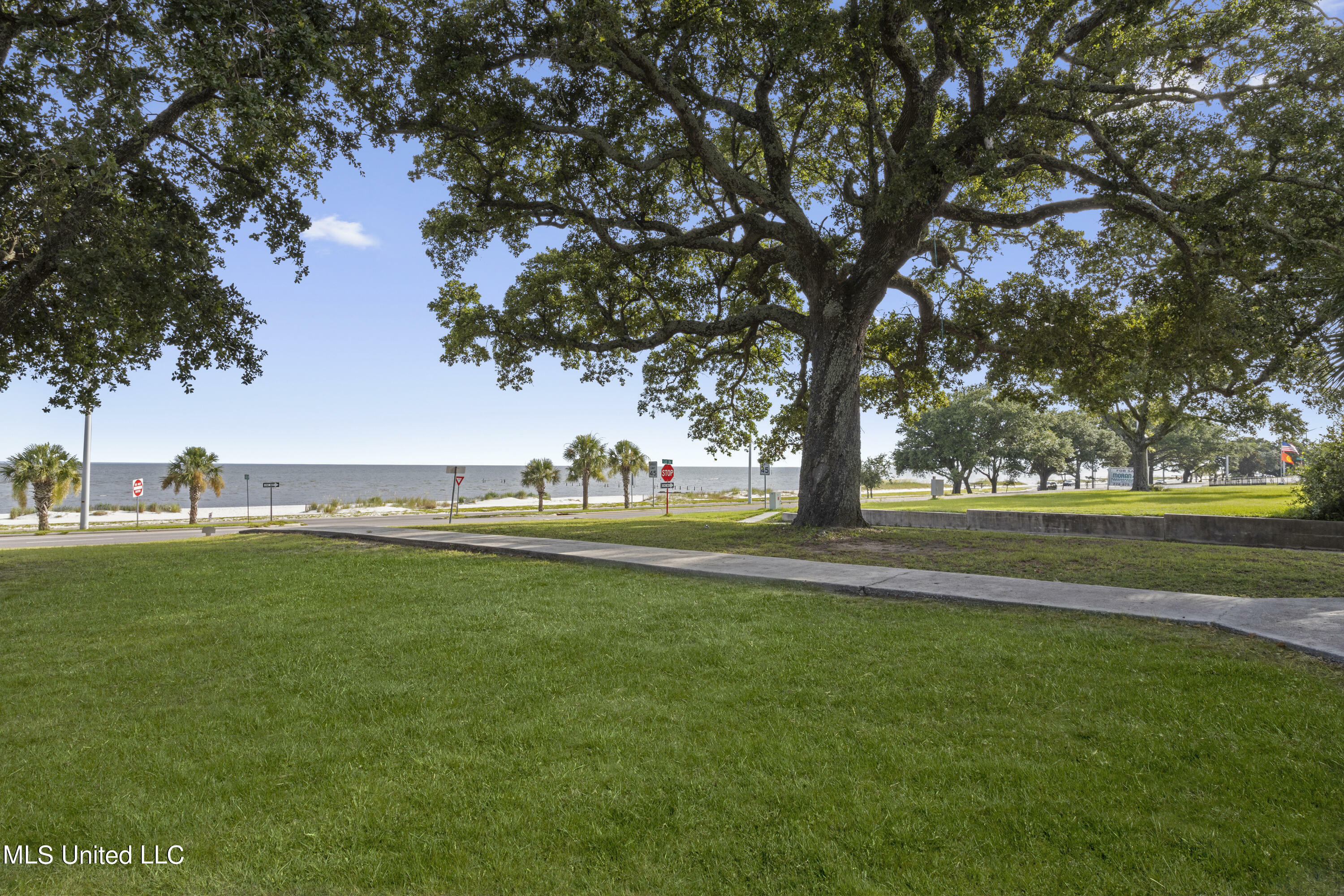 Property Photo:  1096 Beach Boulevard  MS 39530 