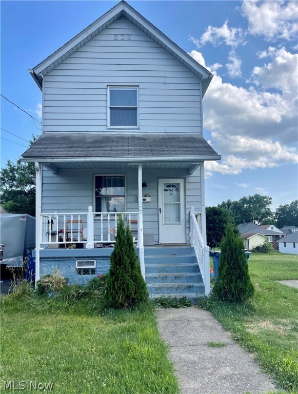 Property Photo: 481 Penhale Avenue OH 44405