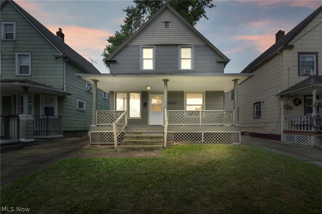 Property Photo:  3945 Trowbridge Avenue  OH 44109 