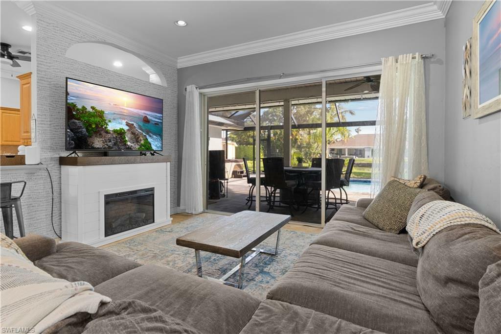 Property Photo: 10581 Landau Ln FL 34135