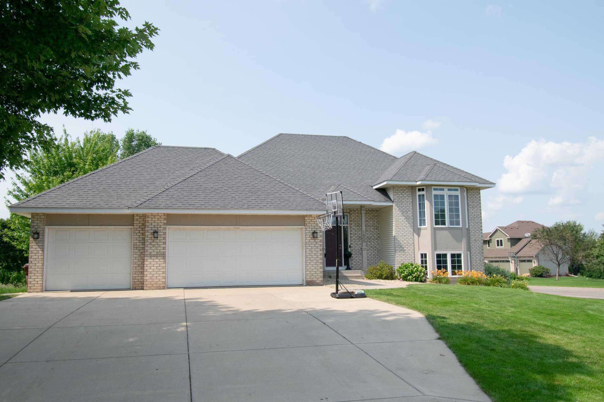 Property Photo: 1600 Stonegate Court MN 55033