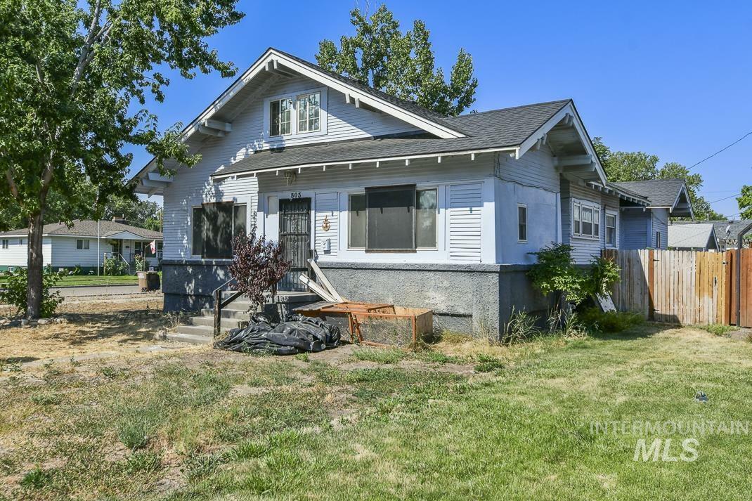 Property Photo:  303 Maple Avenue  ID 83617 