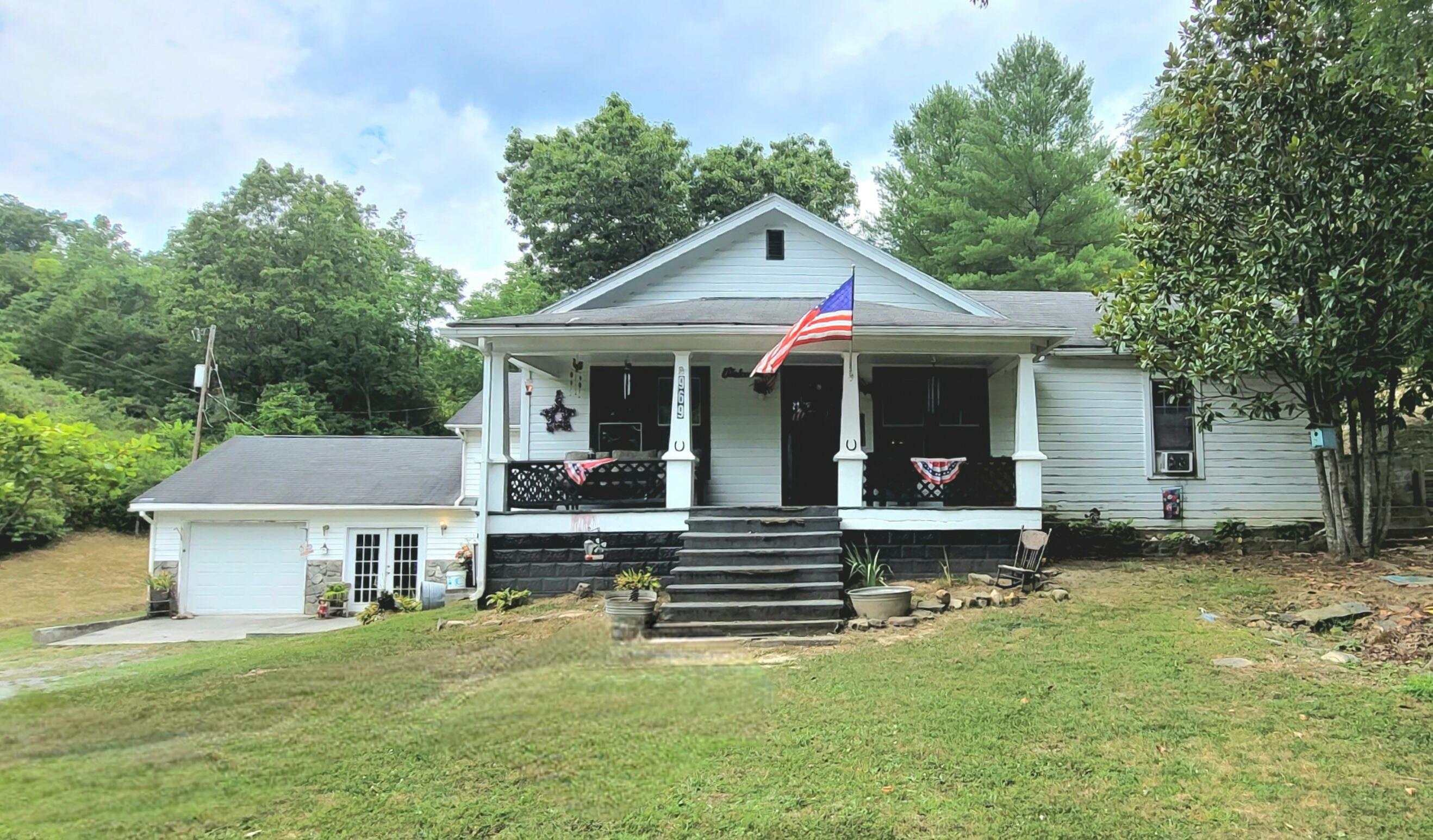 Property Photo:  969 Kellers Creek Rd  WV 24910 