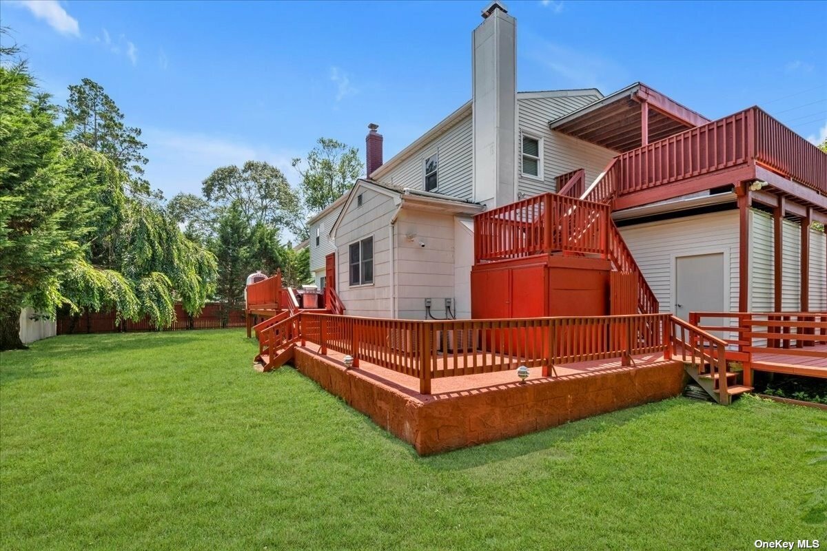 Property Photo:  629 Keith Lane  NY 11795 